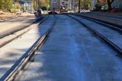 1-zabetonowana-pierwsza-warstwa-betonu-plyta-torowiska-tramwajowego-dojazd-do-krancowki-Pieczewo-ul.-Wilczynskiego