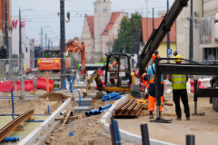 Al.-Pilsudskiego-dostawa-szyn-na-teren-budowy-26.07.2022-r.